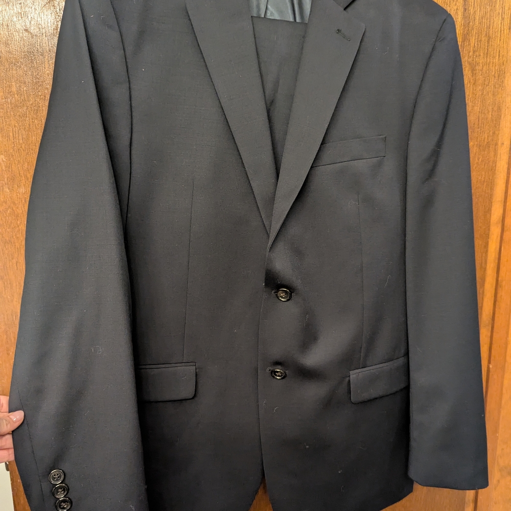 Ralph Lauren Elegant Black Suit